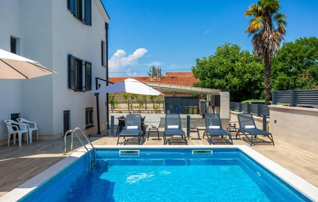 Apartment Estate 1 - Island Krk By Villas Guide Malinska 0*,